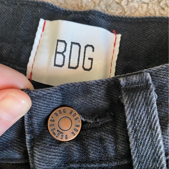 UO A-Line Short - Picture 6 of 7